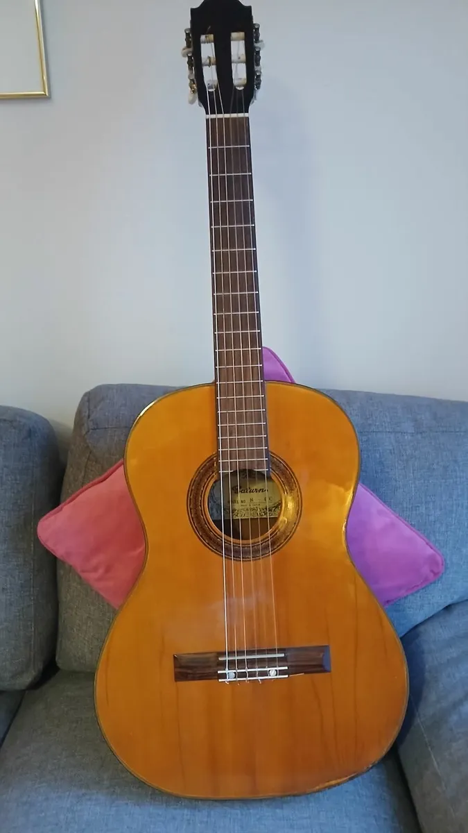 Classical guitar made in Japan - Image 1