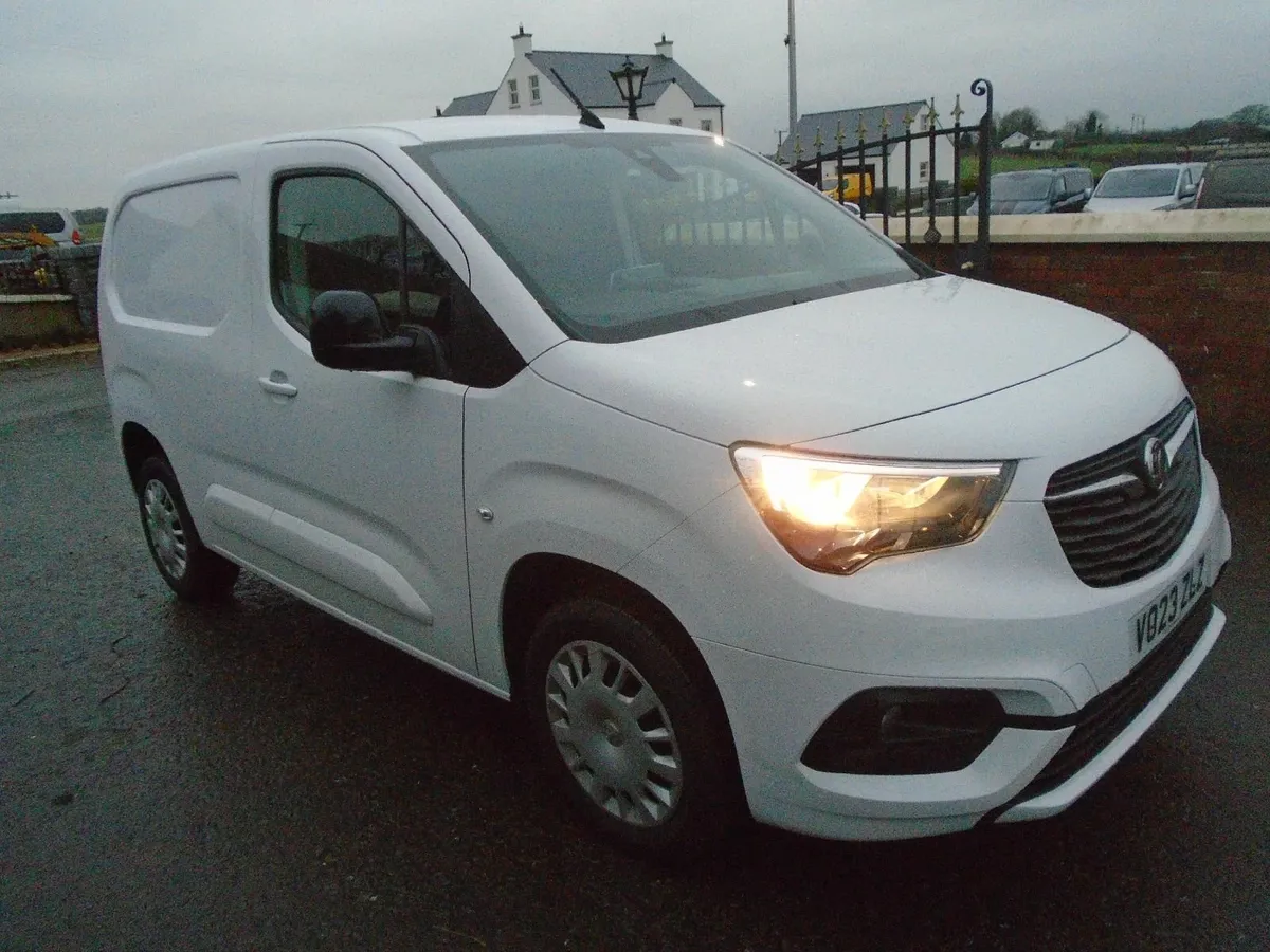 2023 Vauxhall Combo SPORTIVE 100HP. - Image 1