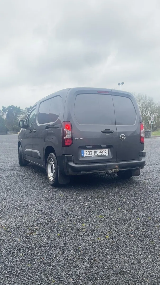 Opel Combo - Image 2