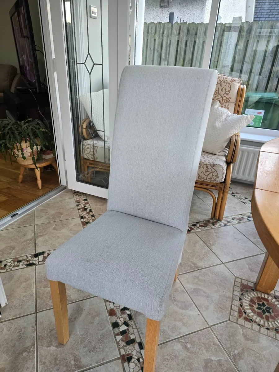 4 Dining Chairs - Image 3