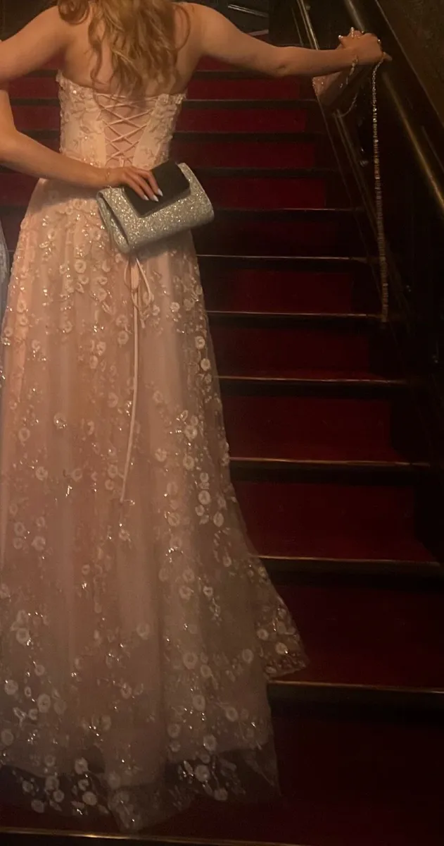 Debs dress - Image 4