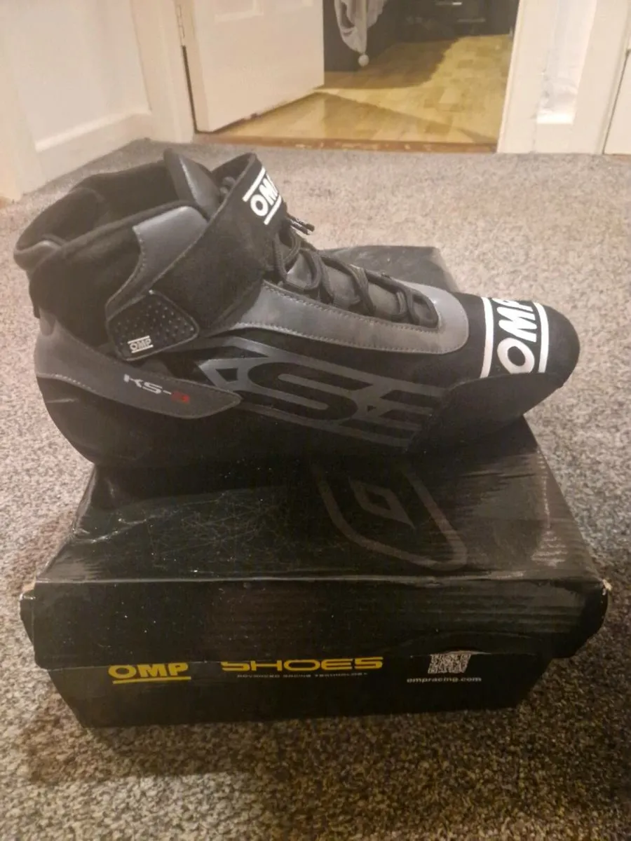 omp ks 3  shoes - Image 1