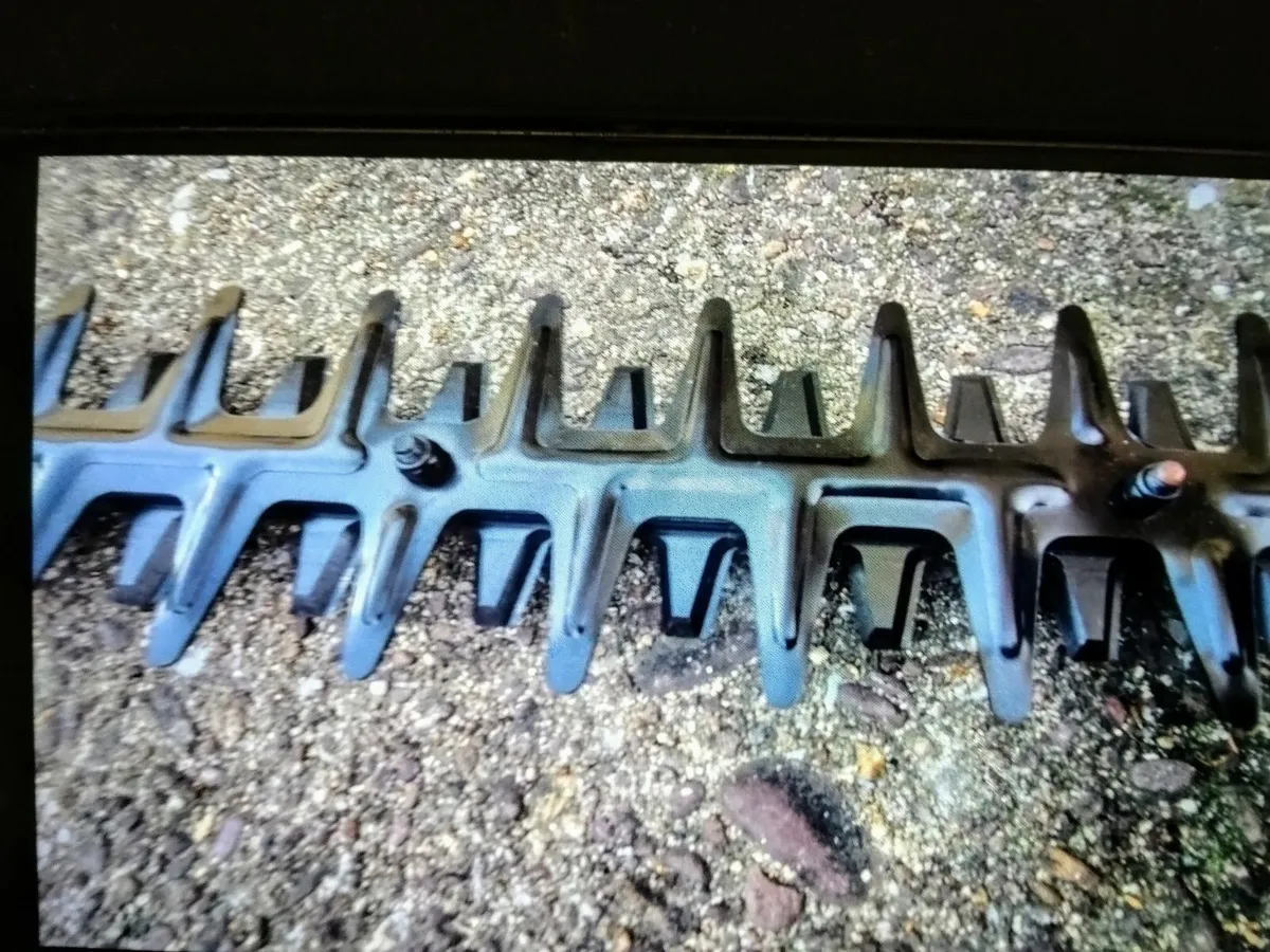 Hedge trimmer - Image 3