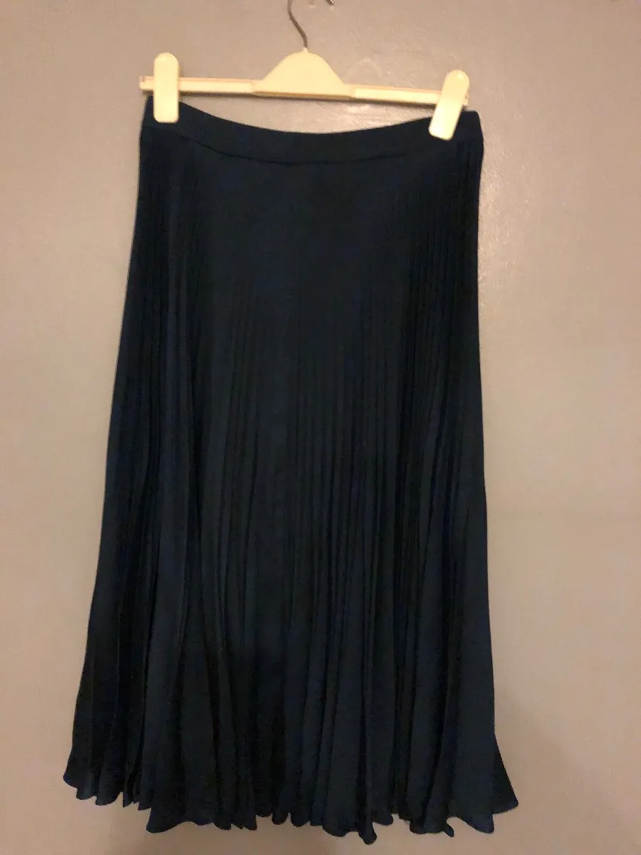 Ladies stunning designer maxi skirt size 10 €15 - Image 2