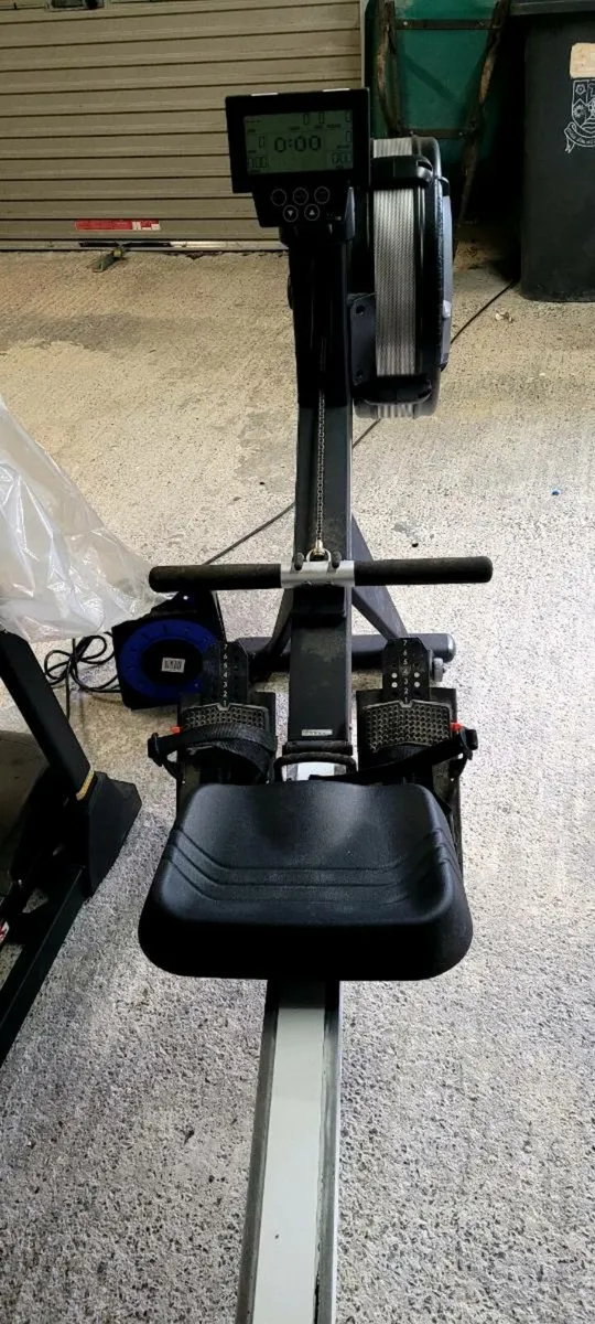 Rowing machine - Image 3