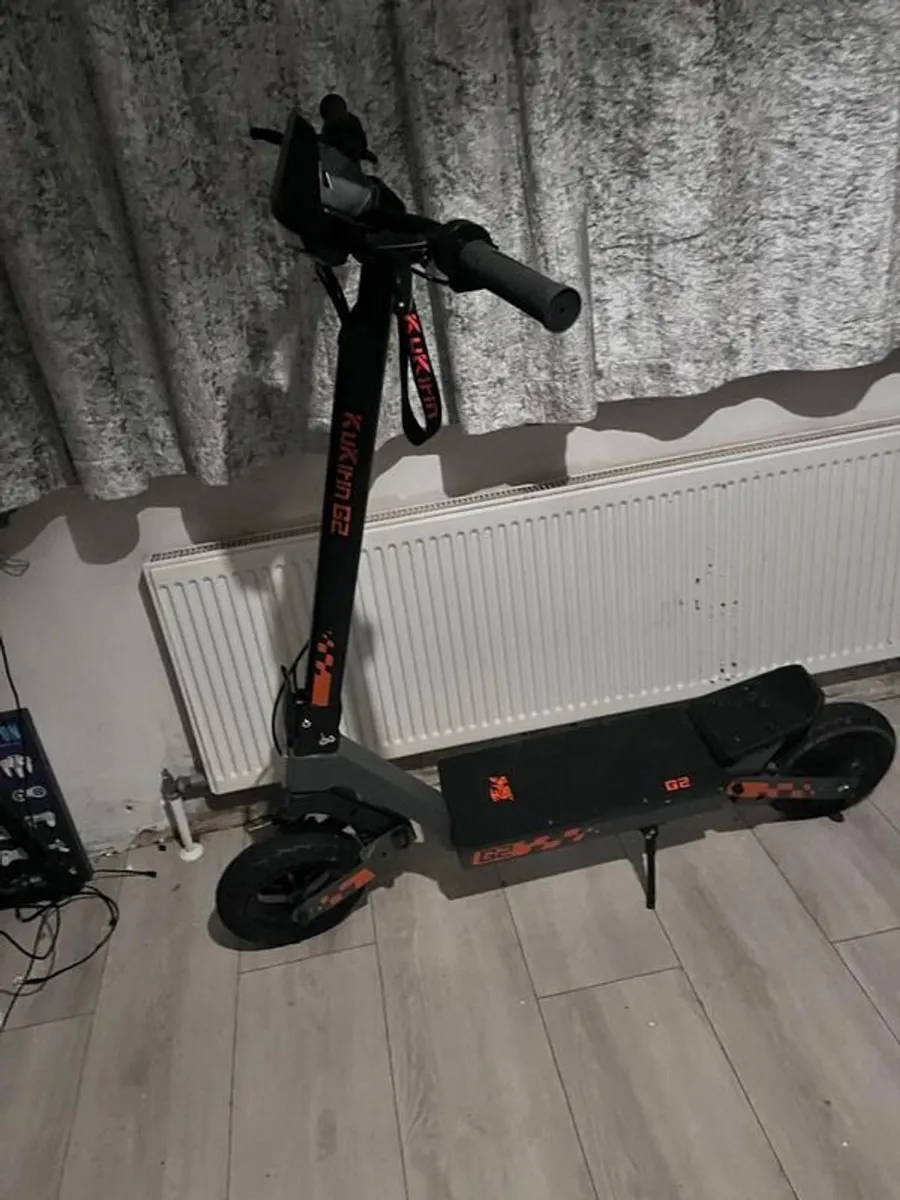 Kukirin g2 Escooter - Image 1
