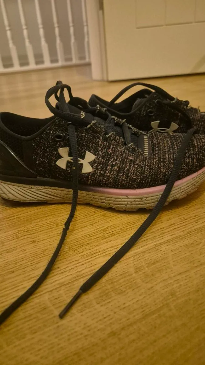 Under Armour Bandit 3 trainers - Image 1