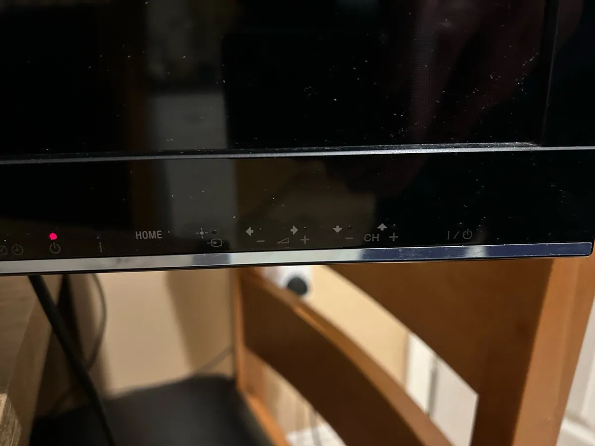 42” Sony Bravia Tv - Image 4