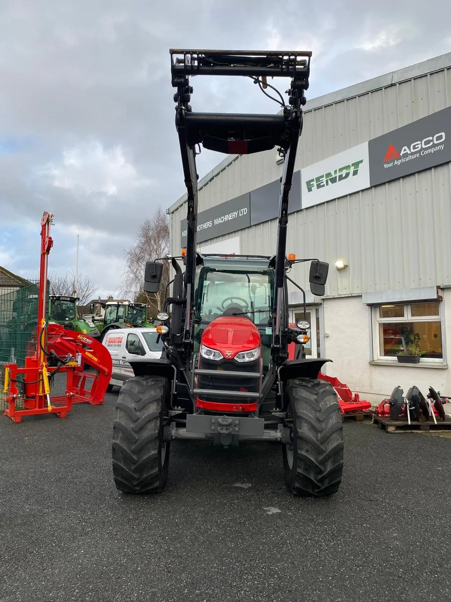 2022 Massey Ferguson 5711M - €72,000 - No VAT - Image 3