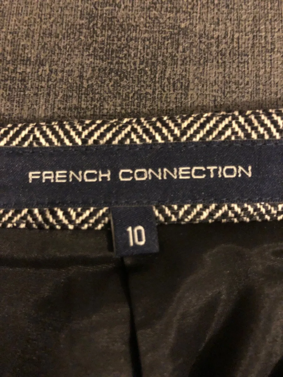 Ladies French connection skirt size 10 €15 - Image 4