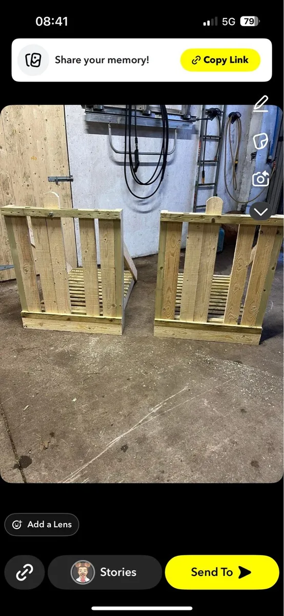 Lamb adopters / wooden hurdles - Image 1