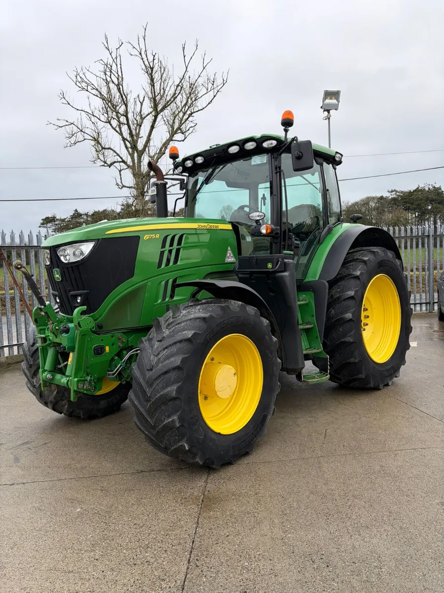 John Deere 6175R Auto Power - €95,000 + VAT - Image 3