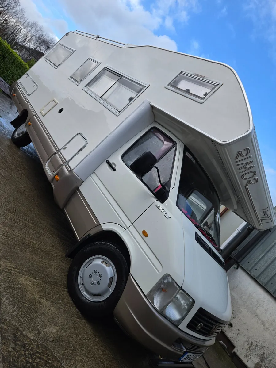 Right hand drive.. taxed and tested.. Irish reg - Image 1