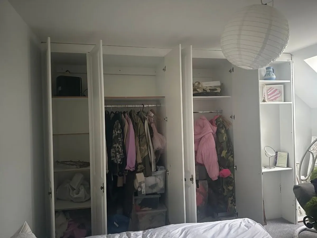 Built in wardrobes - Image 2