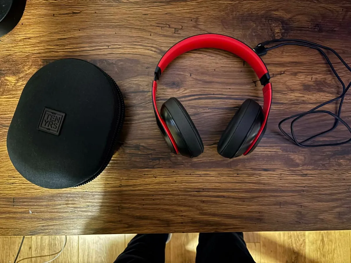 Beats Studio3 Wireless Noise Cancelling Over-Ear - Image 1