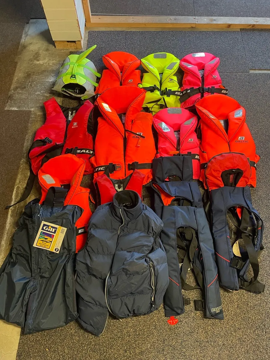 Lifejackets, Buoyancy aids and fenders - Image 1