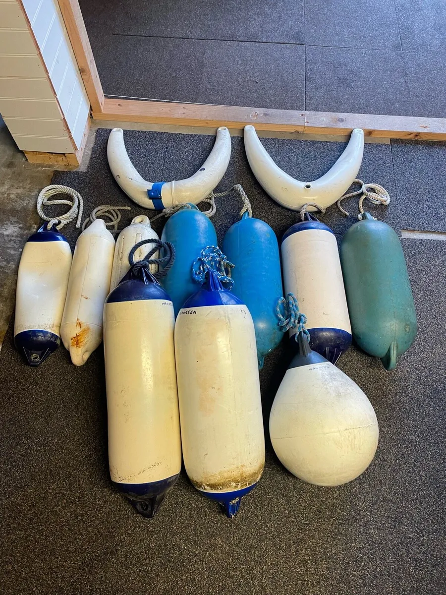 Lifejackets, Buoyancy aids and fenders - Image 2