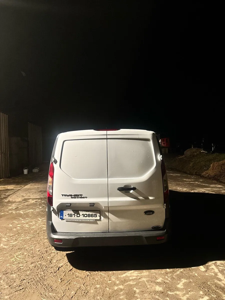 Ford Transit Connect - Image 4