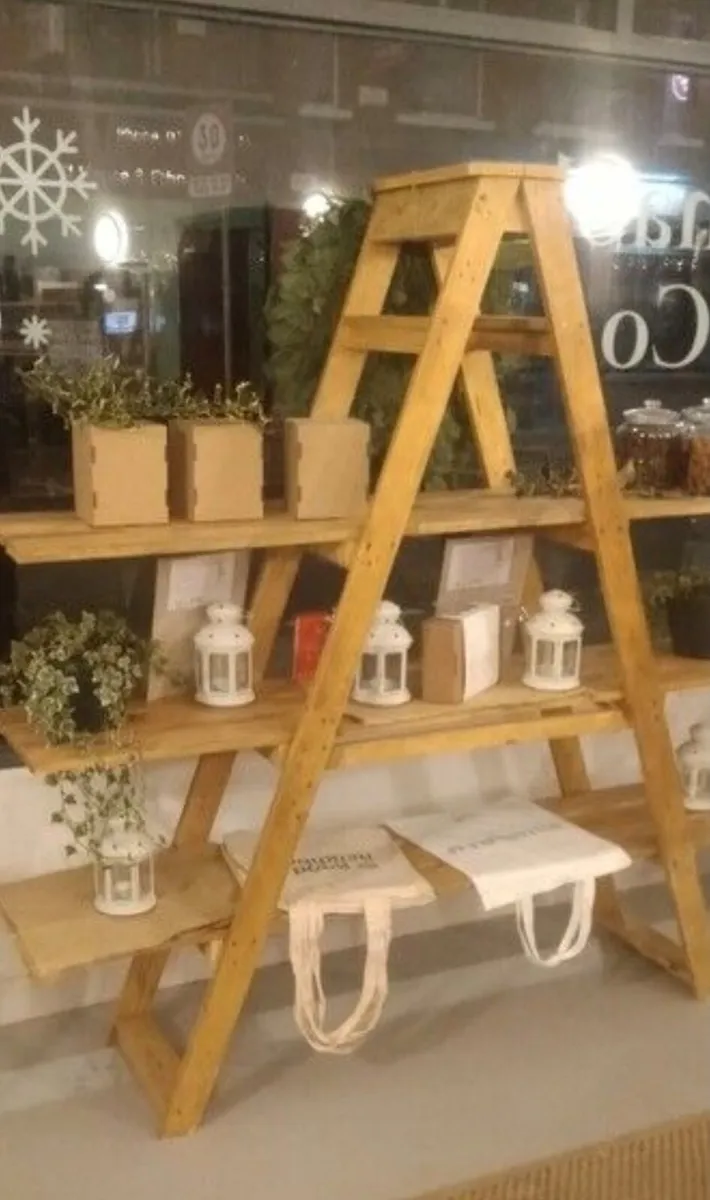 Handmade rustic display stands - Image 4