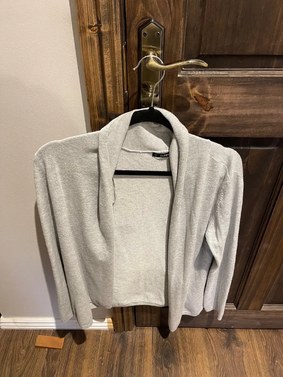 ladies clothing - Image 3