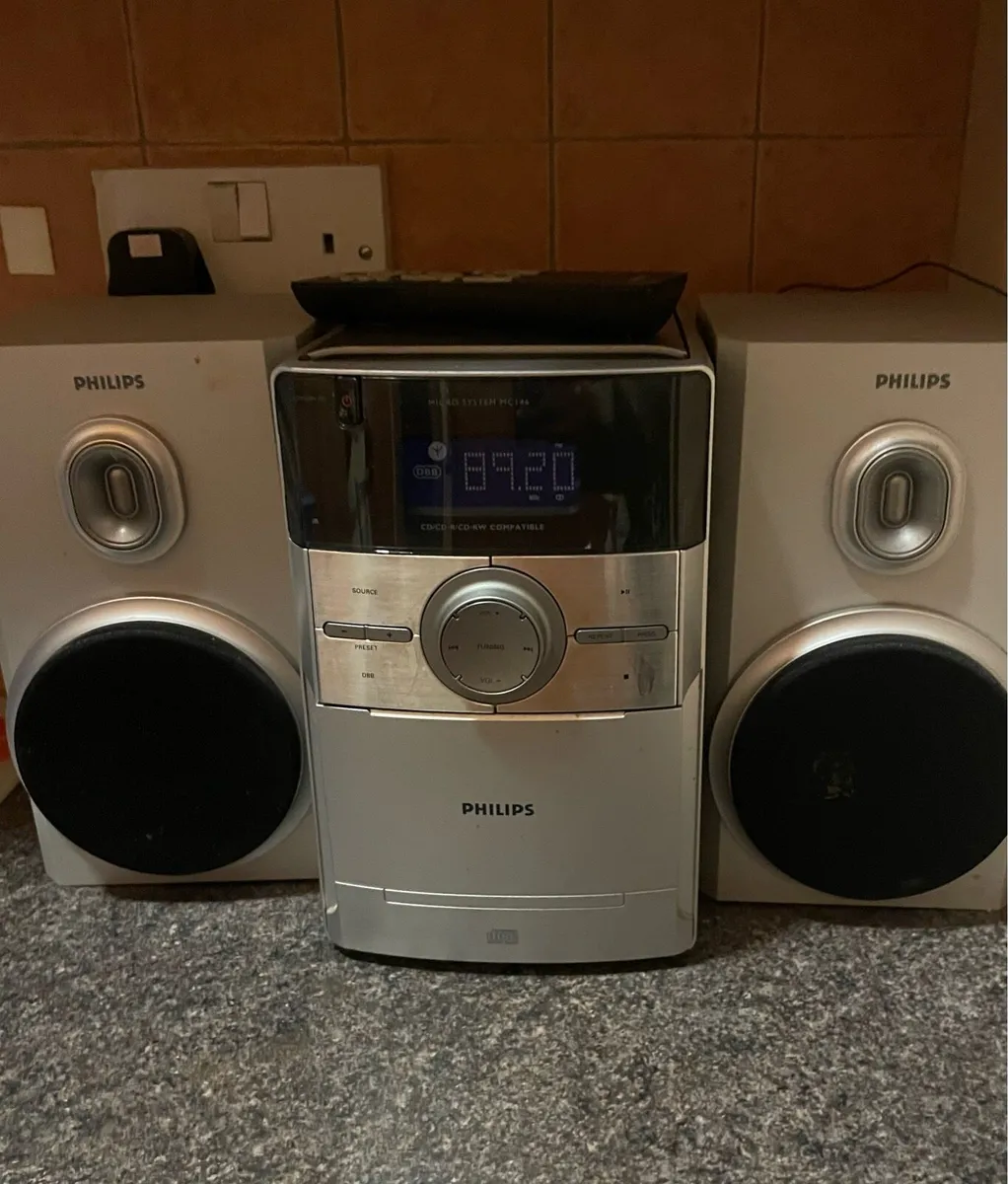 Phillips micro hi-fi stereo system - Image 3