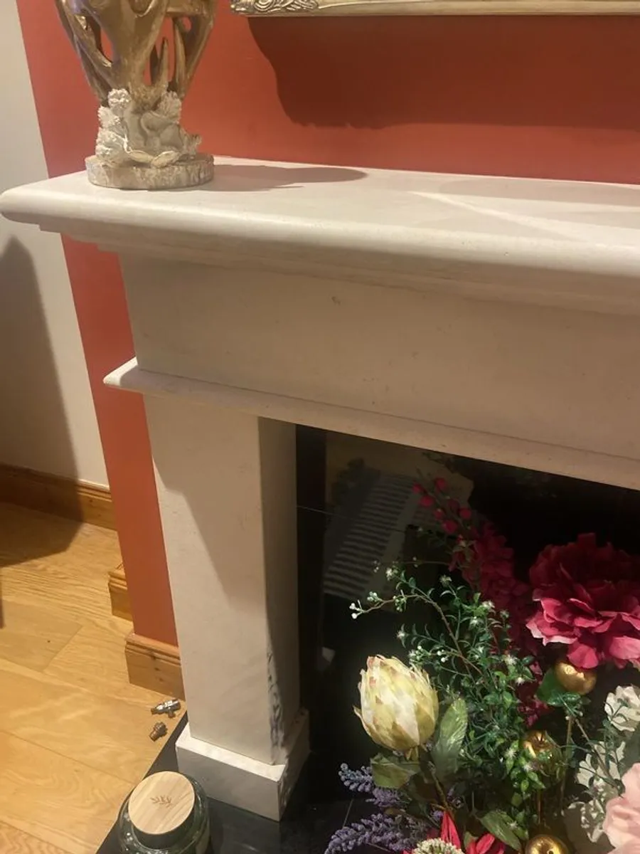 Mantle piece stone cream surround - Image 2