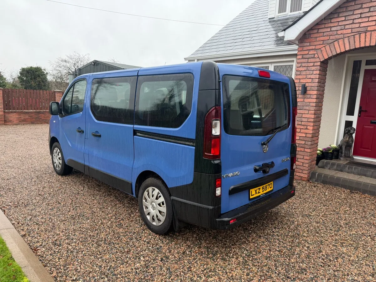 9 seater mini bus - Image 3