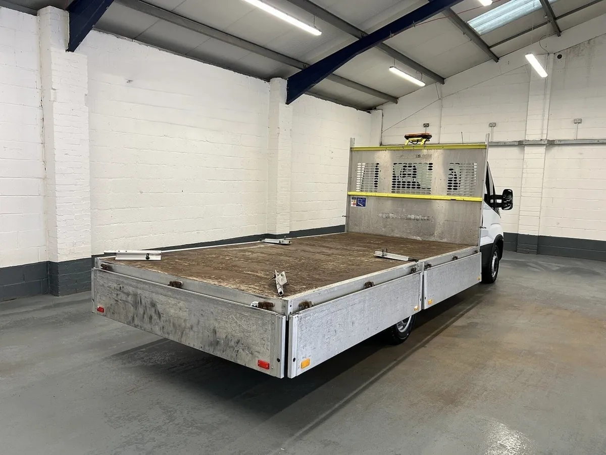 2022 Iveco Daily Dropside Van - Image 4