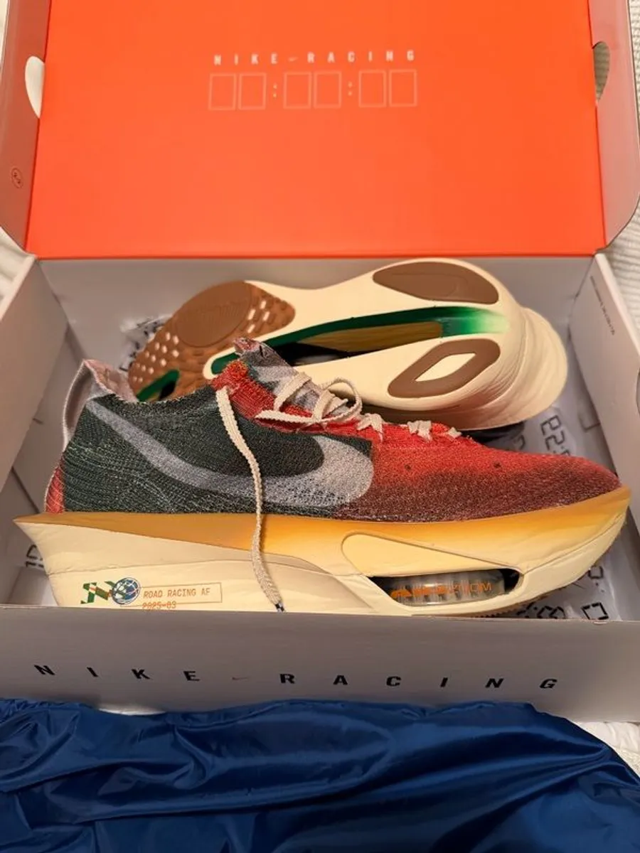 Nike Alphafly 3 Premium Edition - Image 4