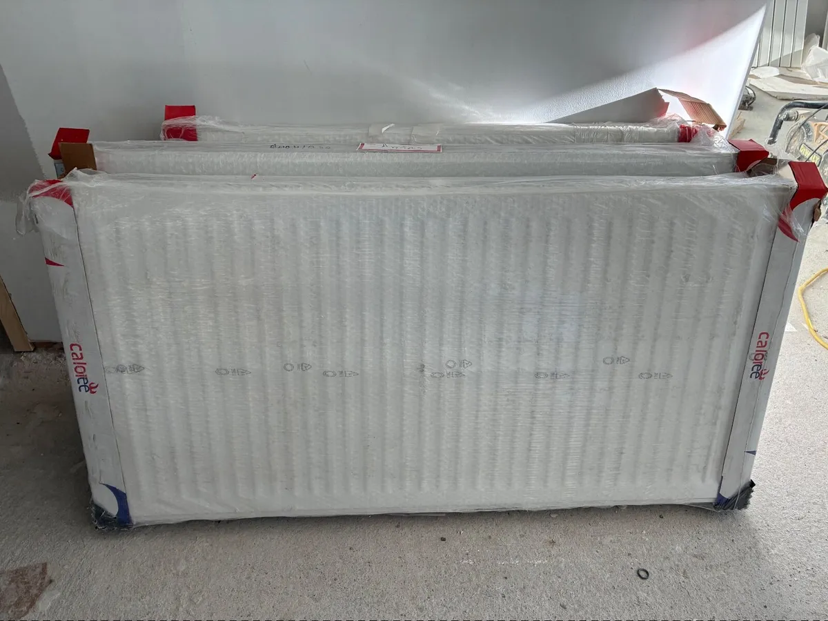 Radiators (Domestic, 4) - Image 3