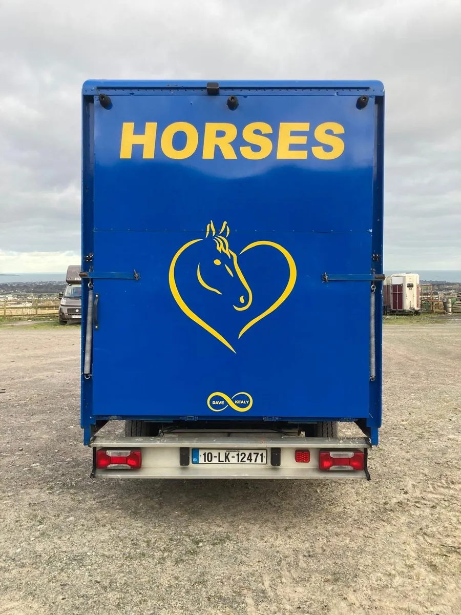 3.5 tonne Horse truck - Image 3