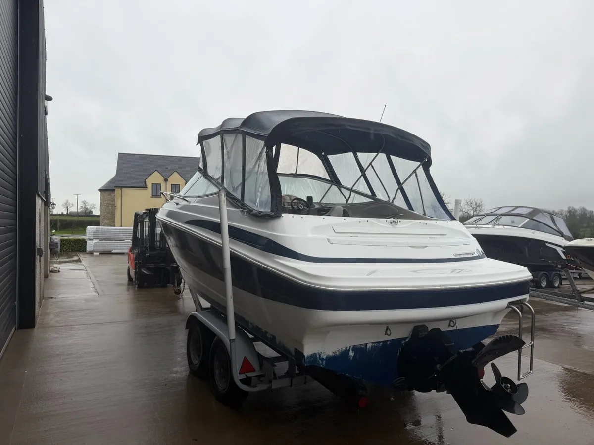 Maxum 2400 scr sport cruiser - Image 3