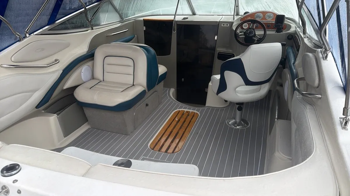 Maxum 2400 scr sport cruiser - Image 4