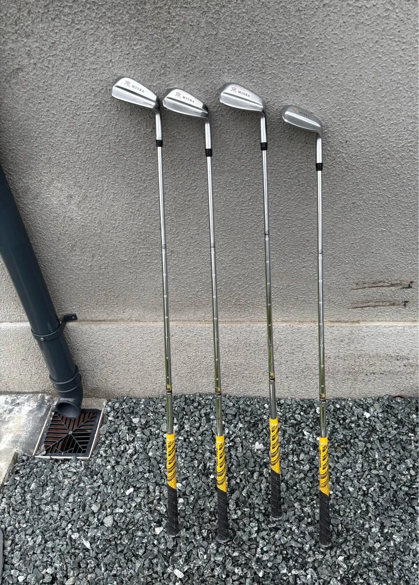 Miura tournament blade irons - Image 3