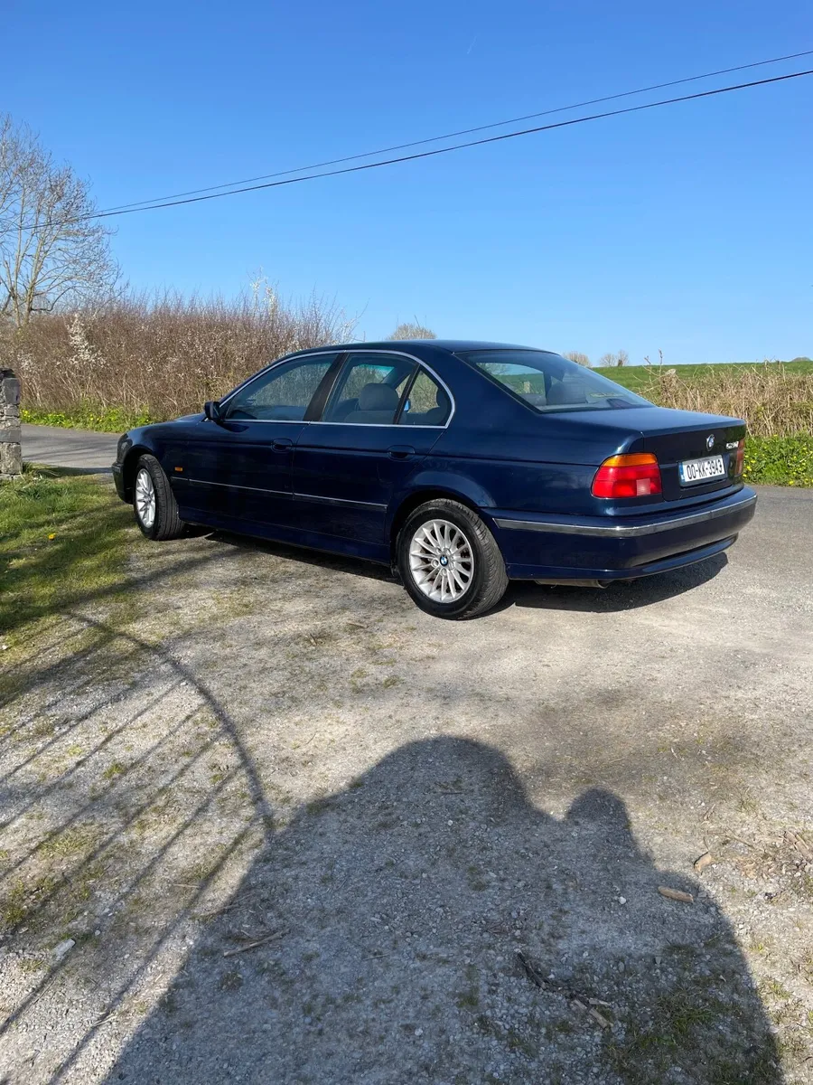 BMW 520I - Image 3