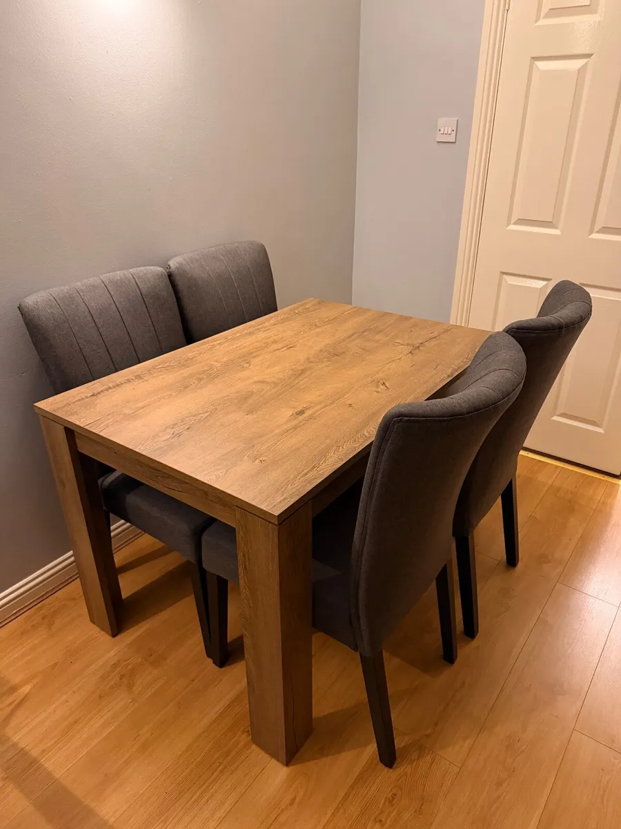 4 Seater Table and Chairs - Image 2