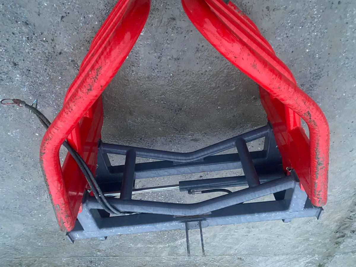 Silage Bale Handler (18080) - Image 2