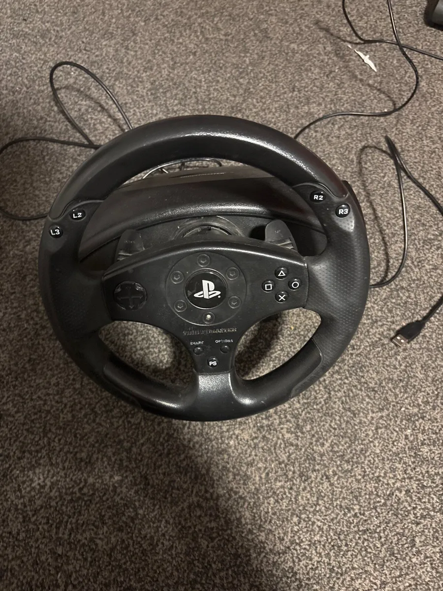 PlayStation steering wheel - Image 1