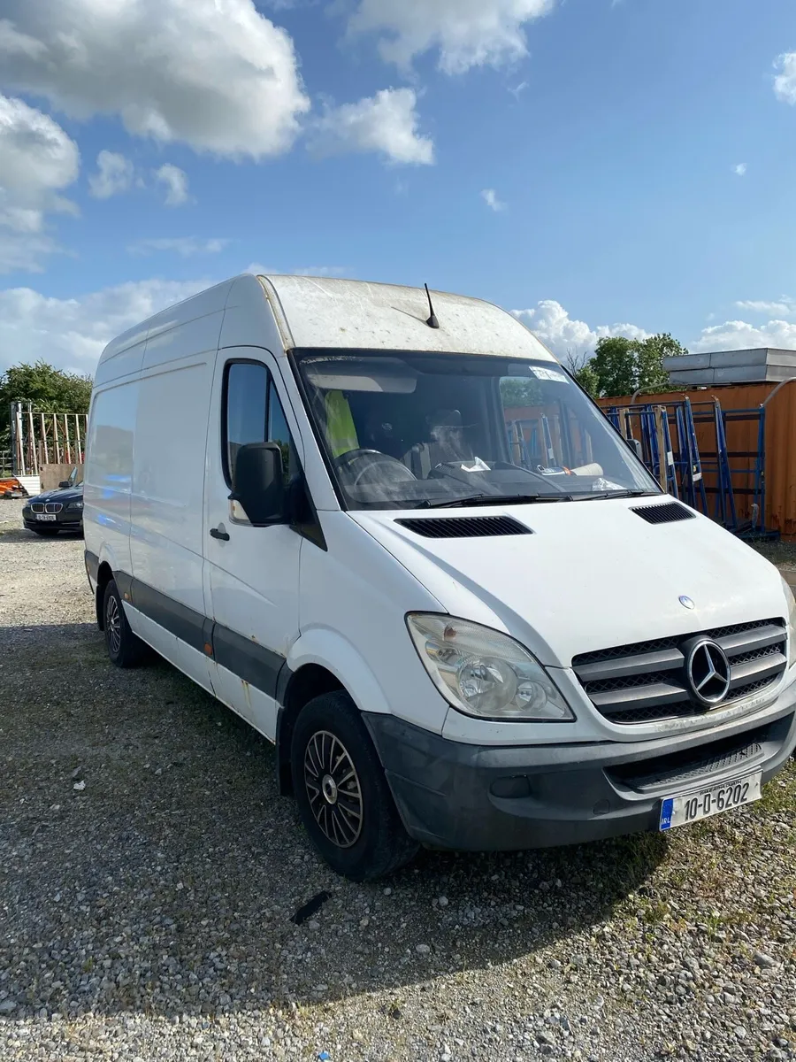 Mercedes Sprinter - Image 1