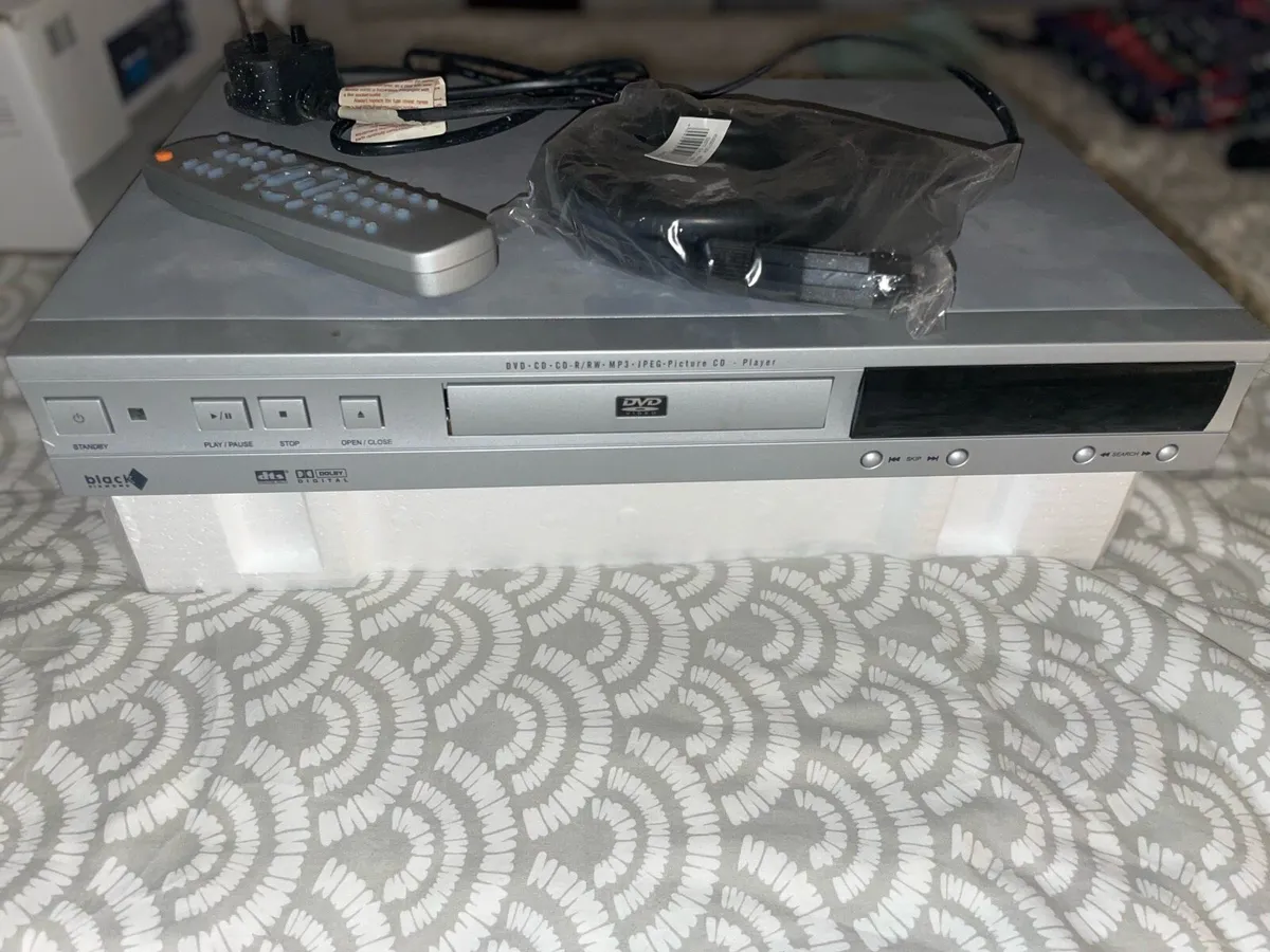 Black Diamond DVD PLAYER - Image 3