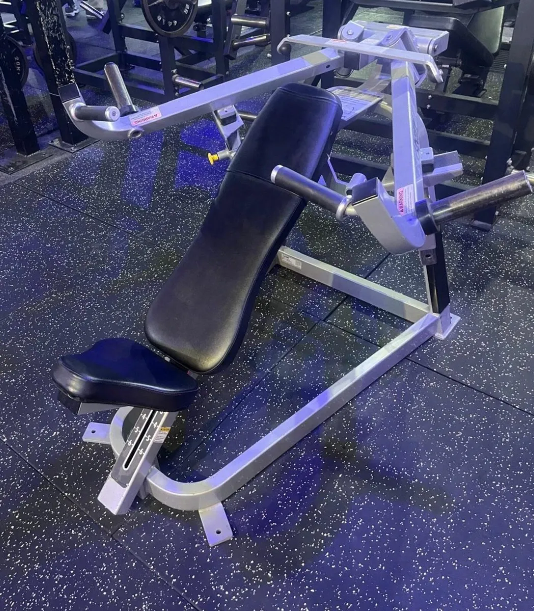 Cybex Advanced Incline Chest Press - Image 2