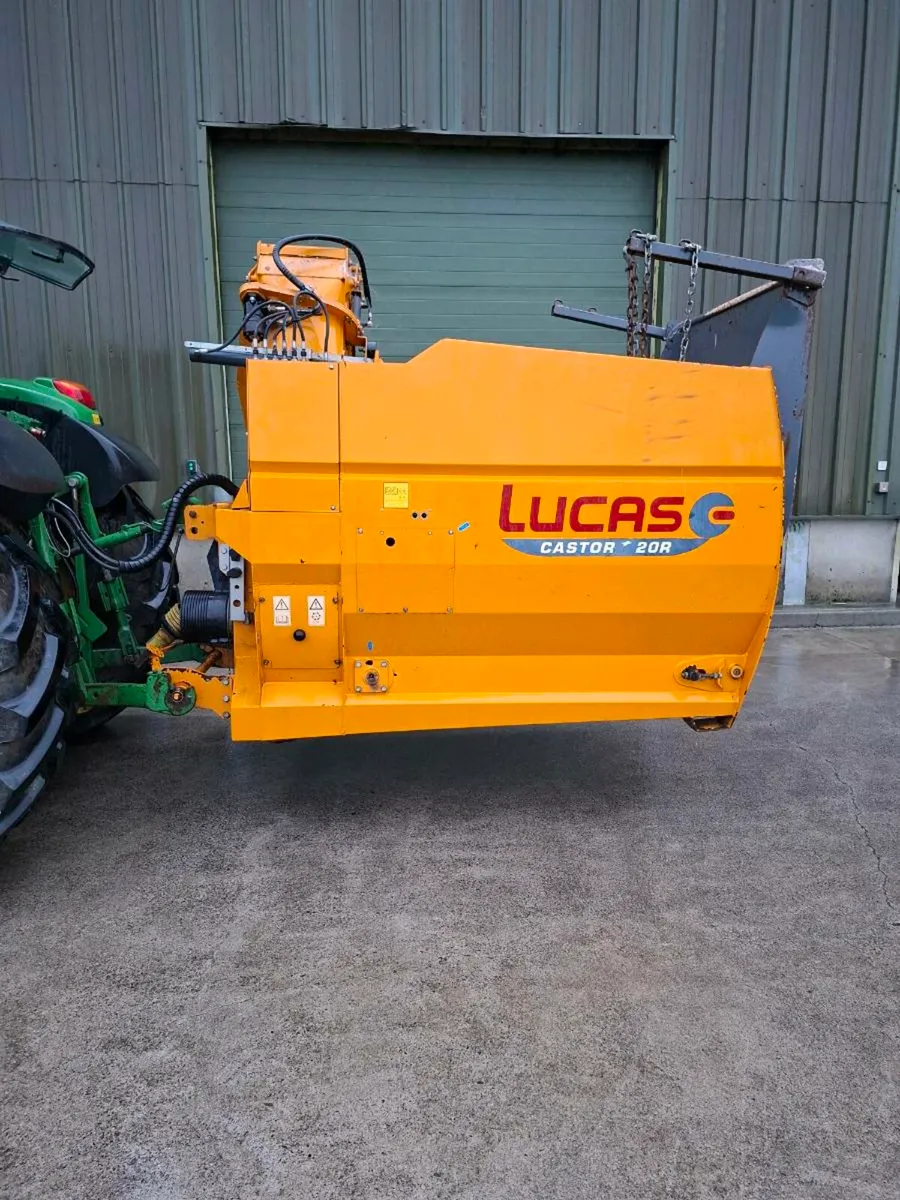 Lucas Strawchopper - Image 4