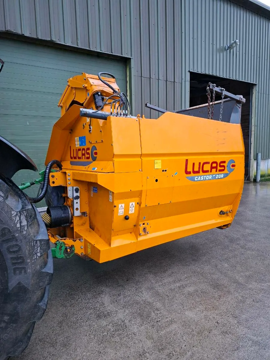 Lucas Strawchopper - Image 1