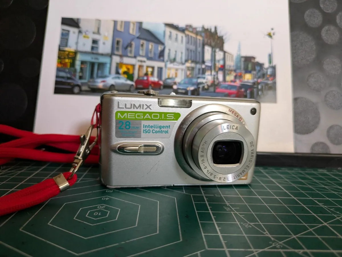 Panasonic Lumix FX07 CCD🌈 Leica Vario-Elmarit 💥 - Image 1