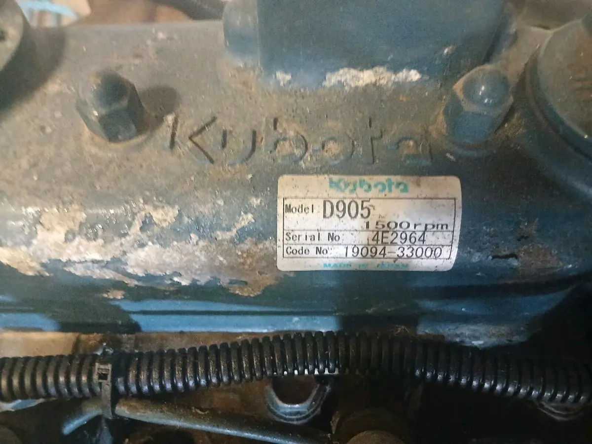 Kubota 3 cyclinder diesel engine - Image 2