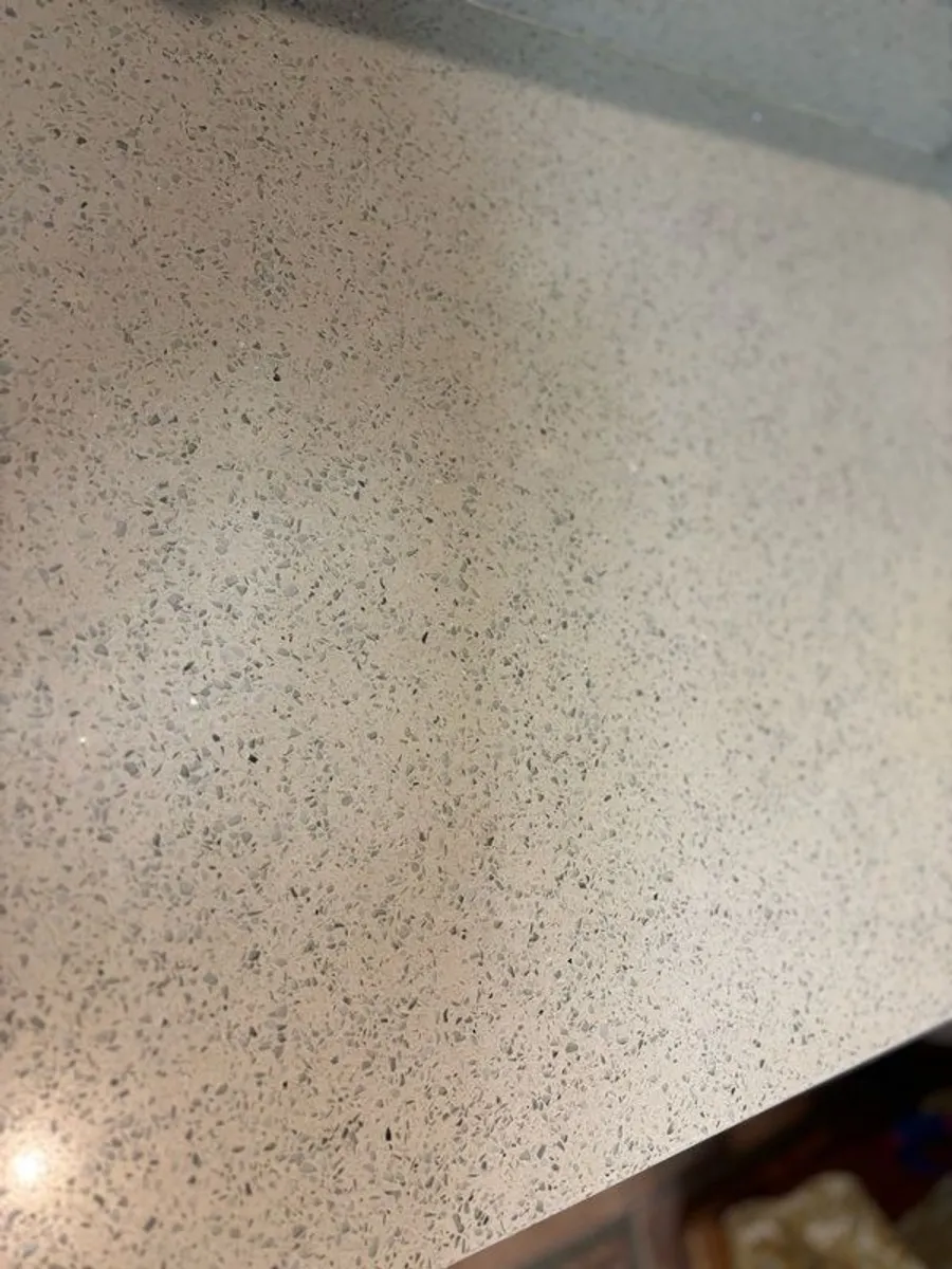 Kitchen Units - Image 2