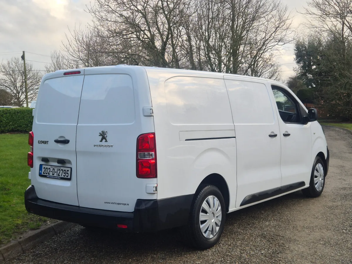202'Peugeot Expert 'Professional' 2.0 Hdi 6 Speed - Image 4