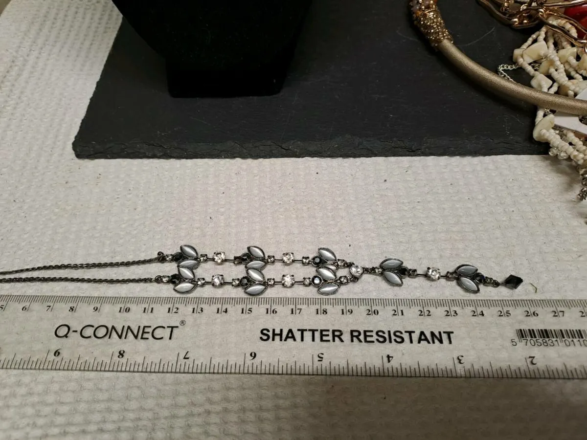 M&S Statement Necklace - Image 4