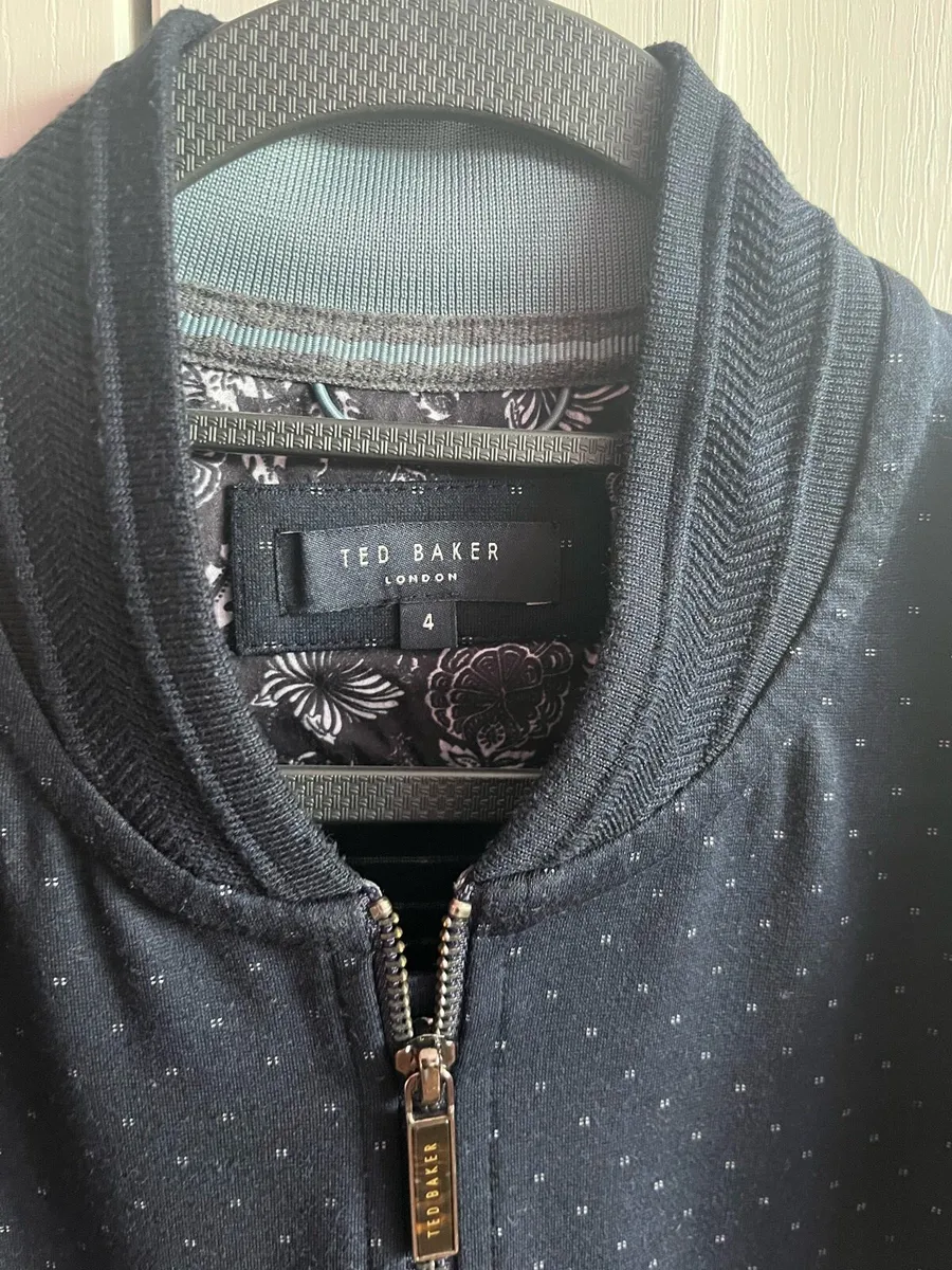 Ted baker full zip sweatshirt - Image 3