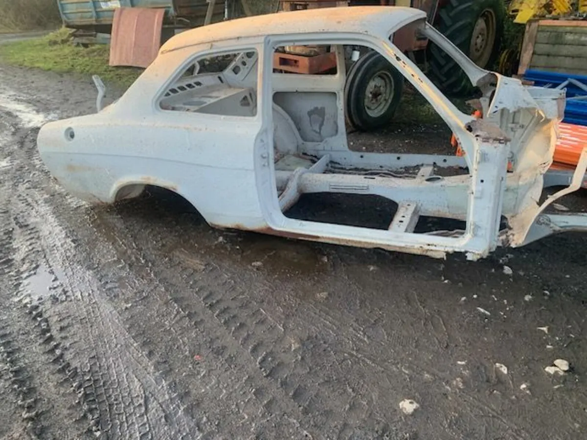 escort mk1 - Image 1